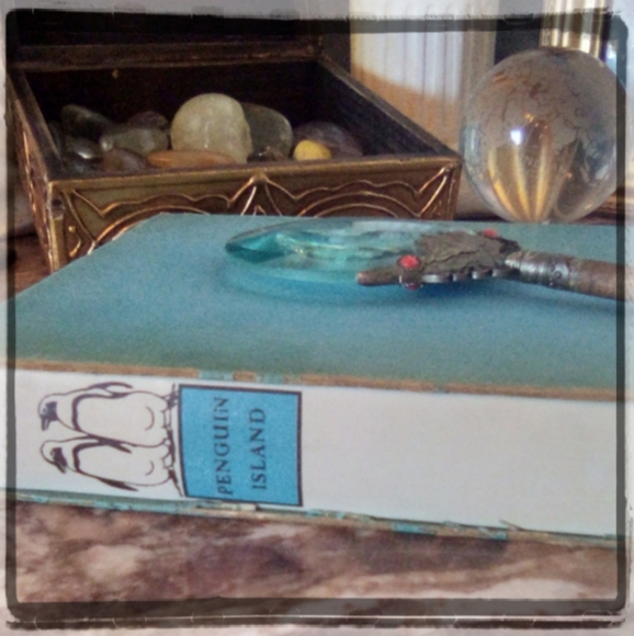 Penguin Island by Anatole France - Picture 6 of 6